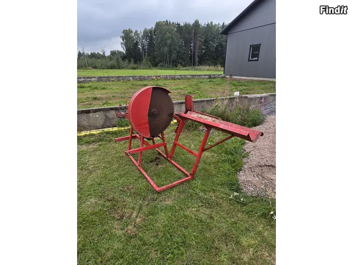 Säljes vedkap med skruvklyv