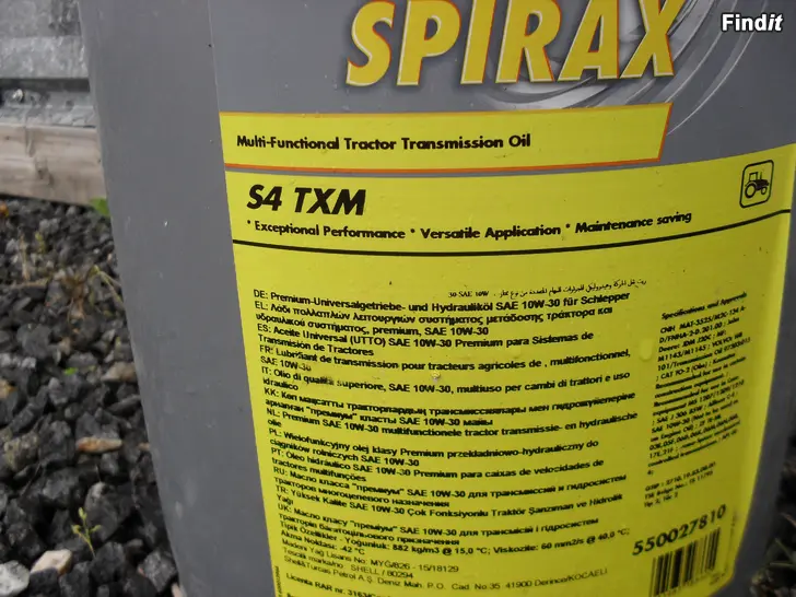 Myydään Traktorin vaihteisto/hydraliöljy