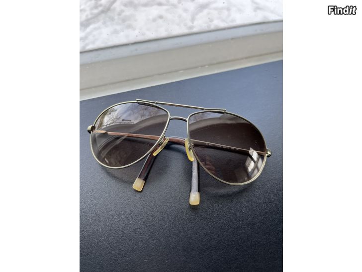 Säljes Donna Karan New York Aviator solglasögon