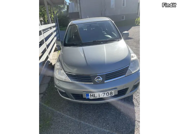 Myydään Myydan sisti nisan tiida