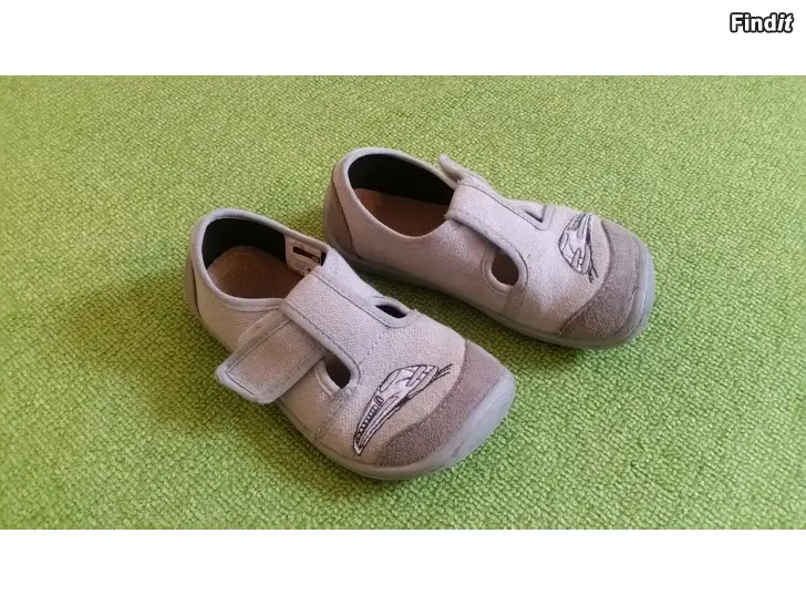 Myydään Paljasjalkakengät Barefoot koko 29  -hinta 3e