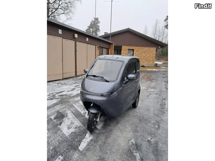 Myydään Sähkö mopoauto juro ixr 5,0