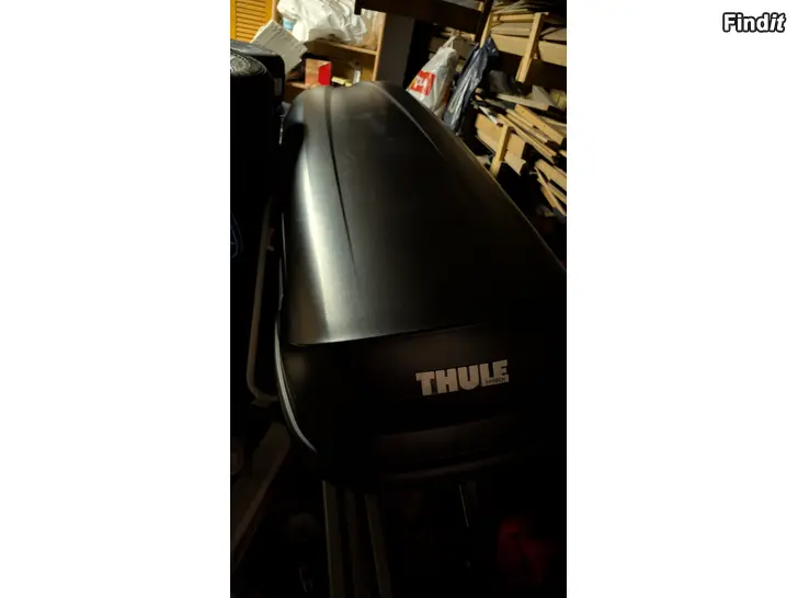 Vuokrataan Thule Pacific Alpine suksiboksi