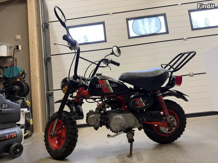 Myydään Honda monkey -89