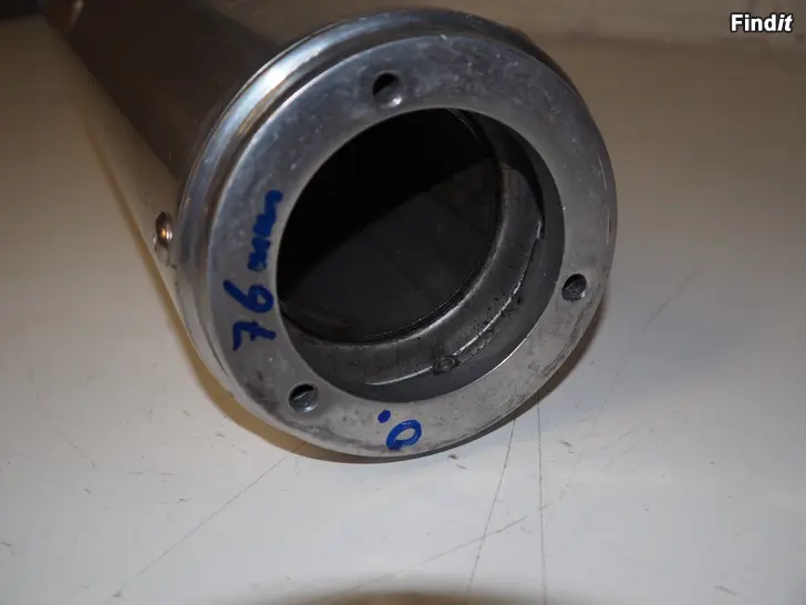 Myydään Ixil Silencers Round Alu pakoputki äänenvaimentaja 76mm Left