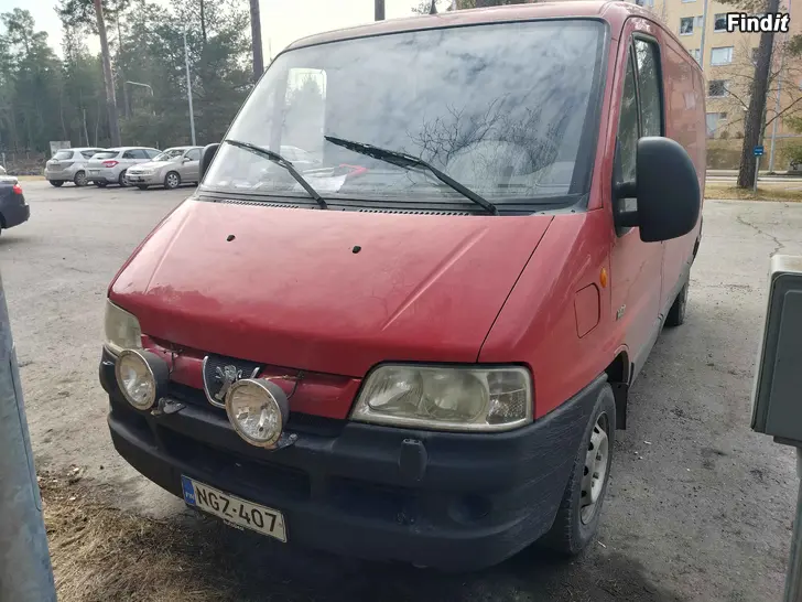 Myydään Peugeot Boxer
