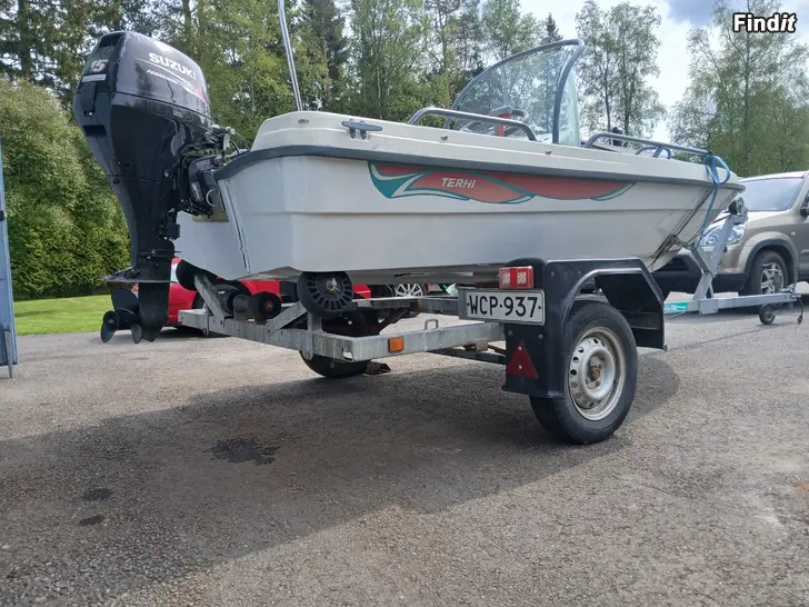 Myydään terhi sea fun 2010 suzuki 15hv 4-tahti sähköstartilla