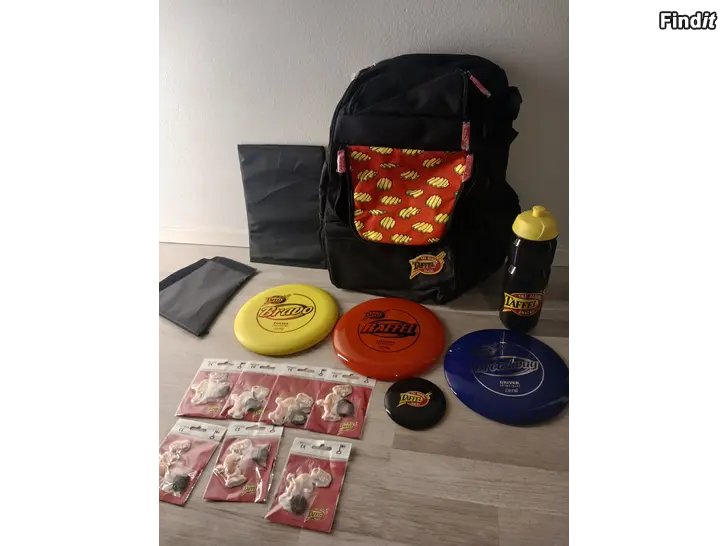 Myydään Taffel frisbeegolf setti+heijastimet 7kpl