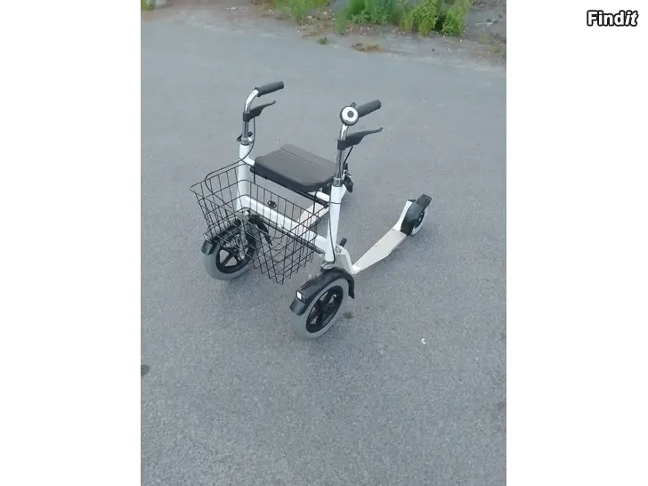 Myydään Esla City potkupyörä