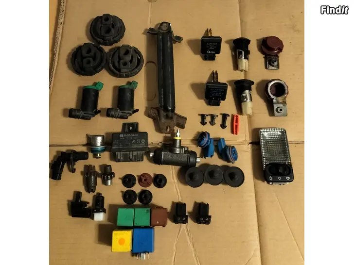 Myydään Osia Peugeot 206 406