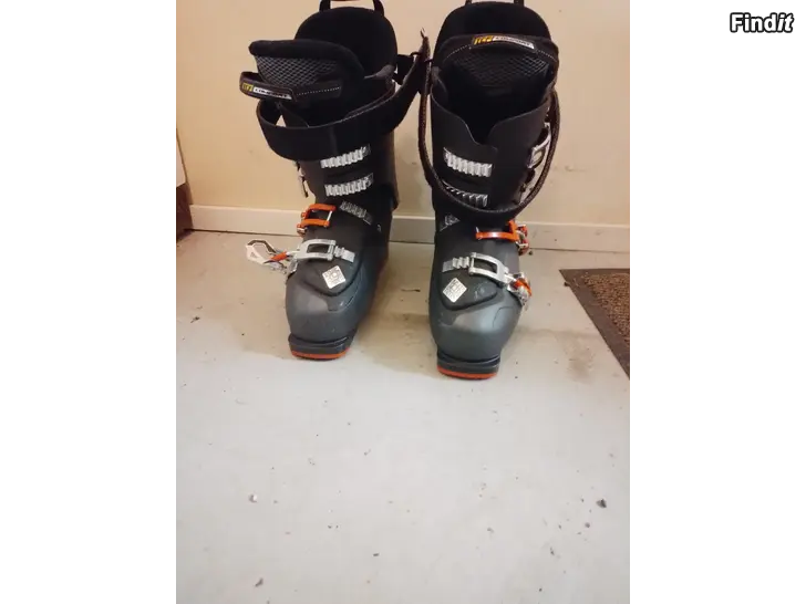 Myydään Laskettelumonot