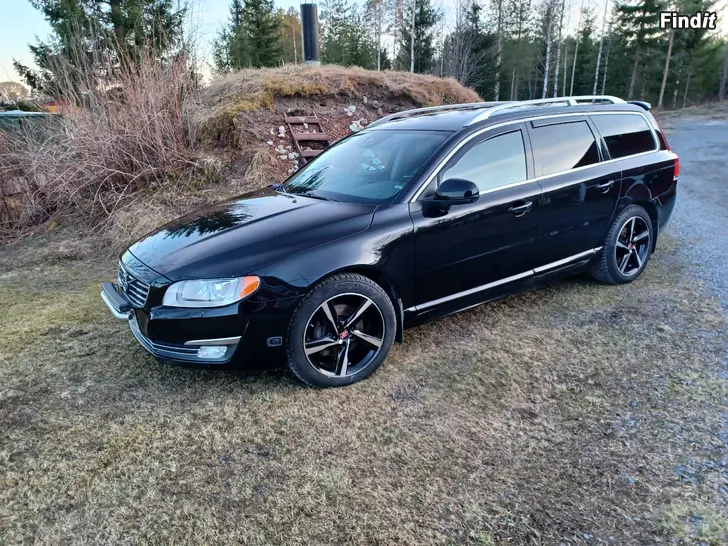 Myydään Volvo V70 D5 215hv AWD 2014