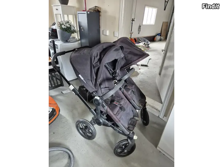 Myydään Bugaboo Donkey 2 Duo