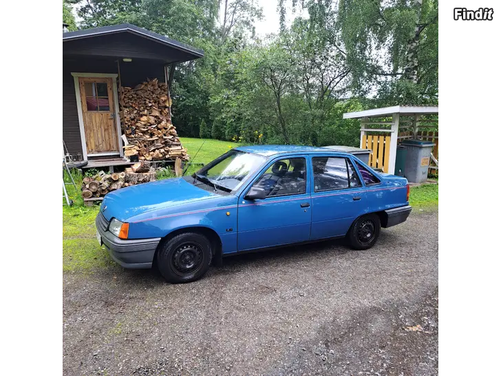 Myydään Opel kadett 1.6 bensa manuaali vm 1989