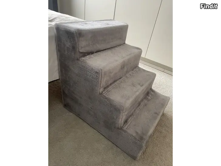 Myydään Lemmikki portaat