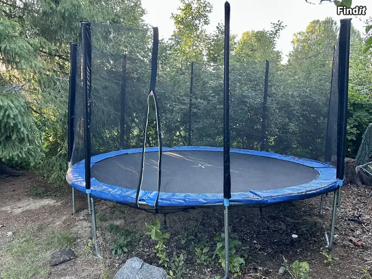 Säljes Trampolin
