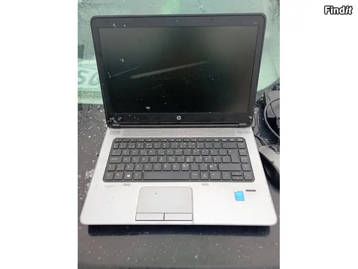 Säljes HP ammatti läppäri monine varusteineen nopeimmalle
