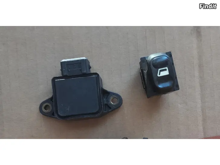 Myydään Lasinnostimen kytkin kaasuläpäanturi