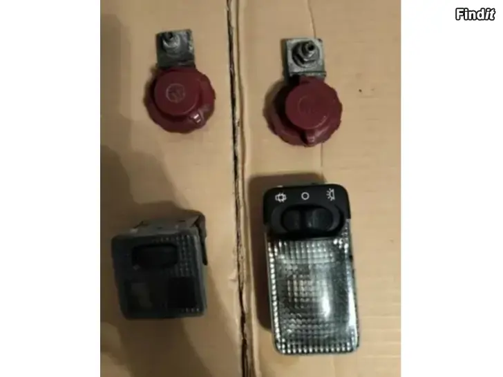 Myydään Vetoakseli kaasuläpäkotelo sisävalot