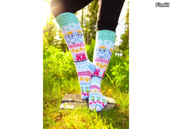 Myydään Pöllösukat