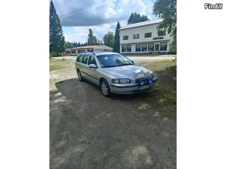 Myydään Volvo v70 d5