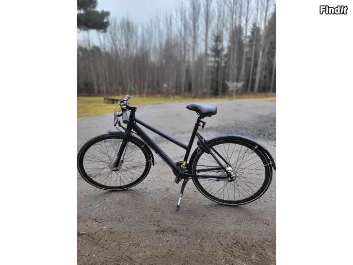 Säljes Roller 7 Yosemite 28 Cykel, 7 växlar