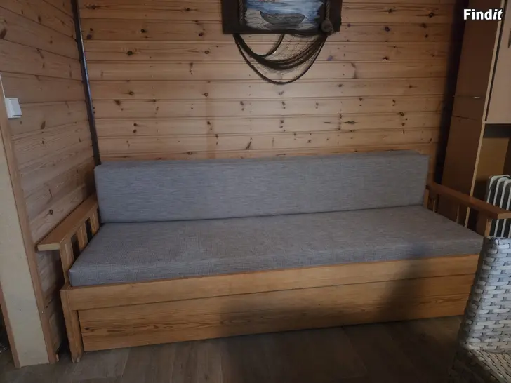 Myydään Utbäddbar soffa