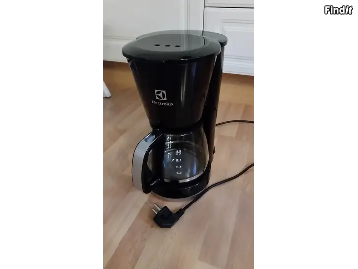 Myydään Elekrolux kahvinkeitin EKF3240 15e