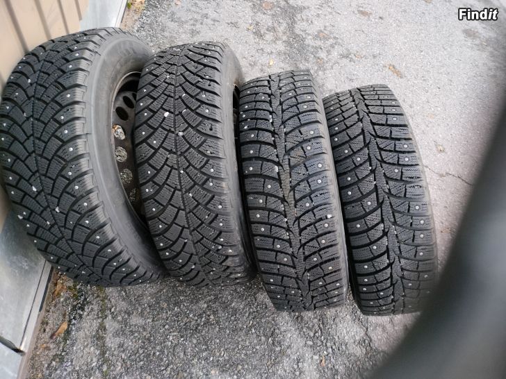 Myydään Nastarenkaat 195/65R15 Hinta 50e