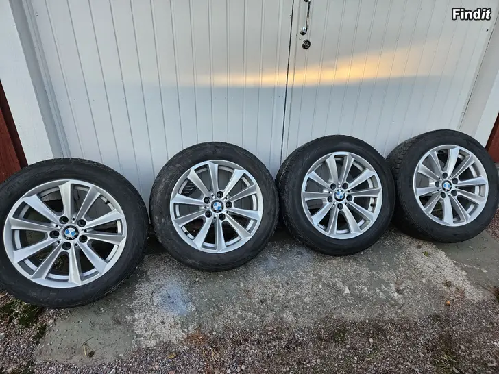 Myydään BMW 17 vanteet