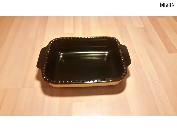 Säljes Kermansavi Finland iso uunikulho suorakaide 10e