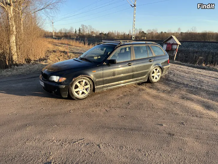 Myydään BMW E46 320d manuaali -03