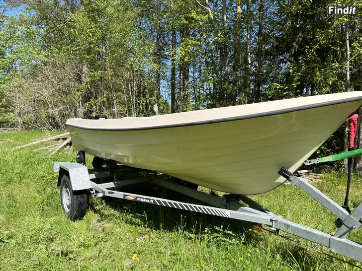 Säljes Rönnqvist 15 + Yamaha 9,9