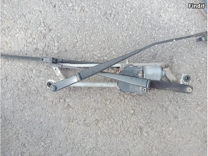 Myydään Skoda Octavia 2007 tuulilasin pyyhinmoottori 1Z1955119A