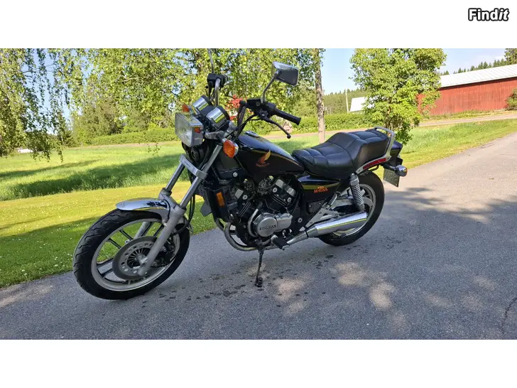 Säljes Honda Vf 500