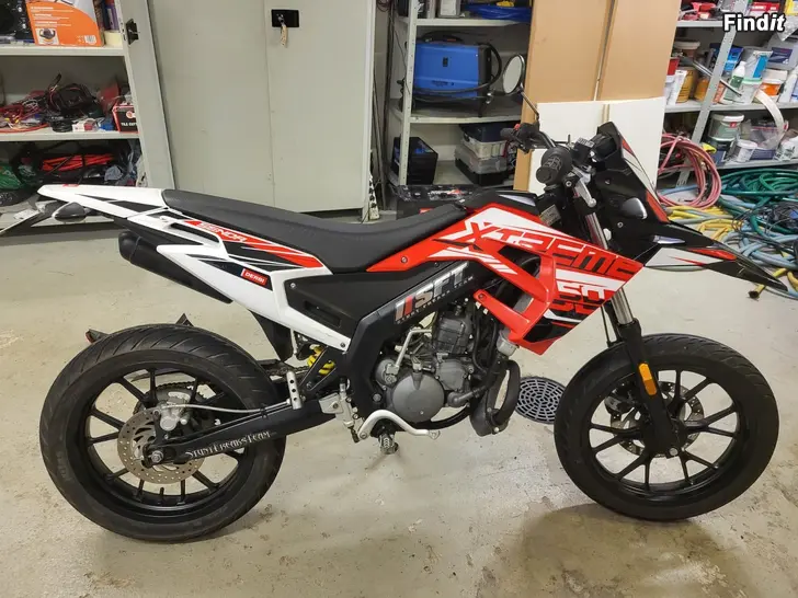 Myydään Derbi Senda Xtreme SM