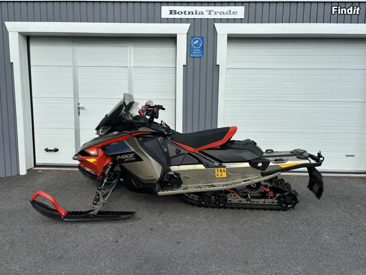 Säljes Ski-Doo MX Z X-Rs 850 E-tec-2020