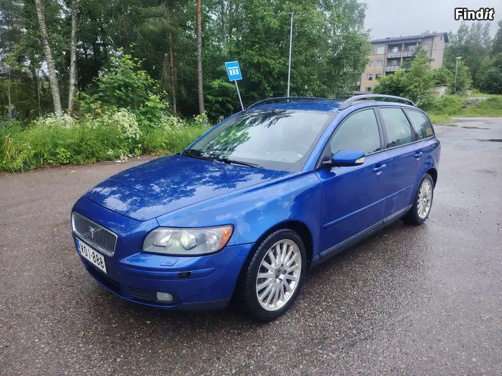 Myydään Volvo V50 T5  220hp