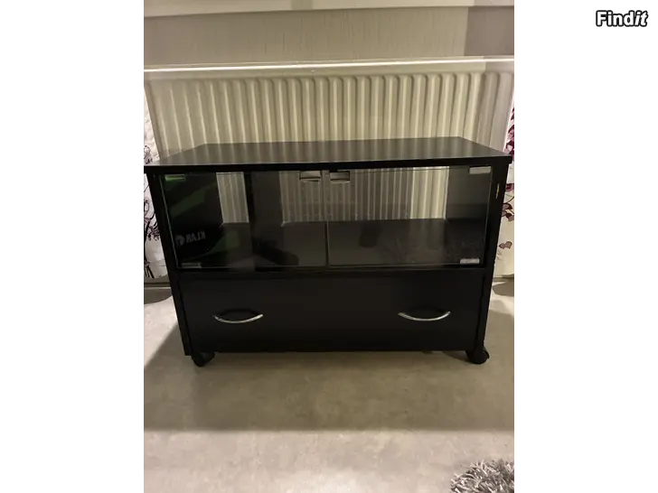 Myydään TV-taso, lasi ovet