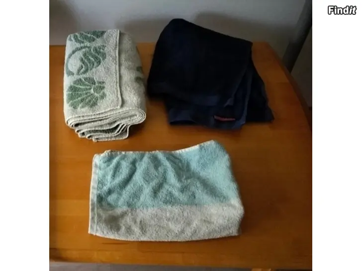Myydään Villalapaset villalapaset käsipyyhe kylpypyyhe
