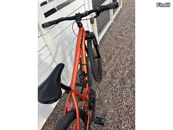 Myydään Tunturi DRT7