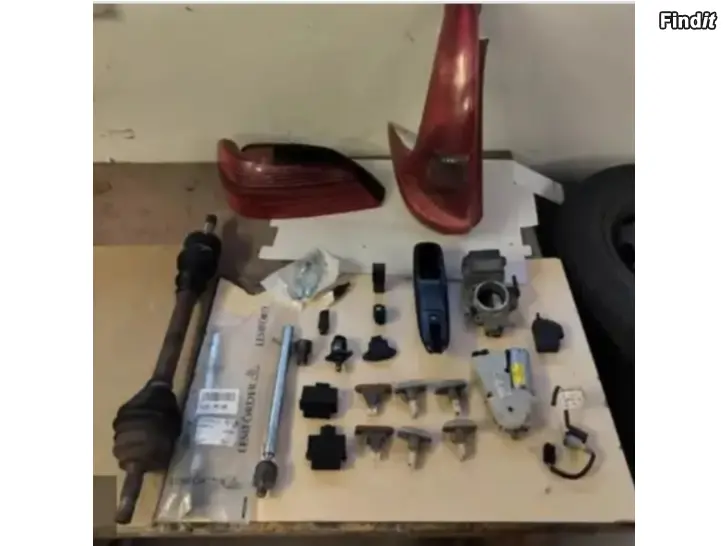 Myydään Vetoakseli raidetangon sisä