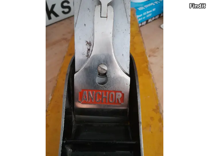 Myydään ANCHOR