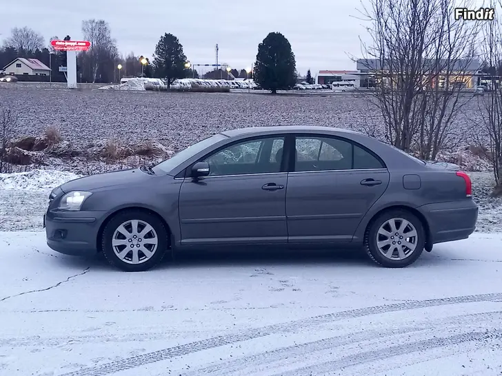 Säljes Toyota Avensis Sol Technical 1.8 Bensa 4-ov