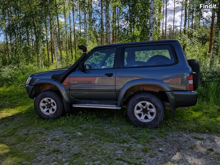 Myydään Nissan Patrol 3.0 GR -00