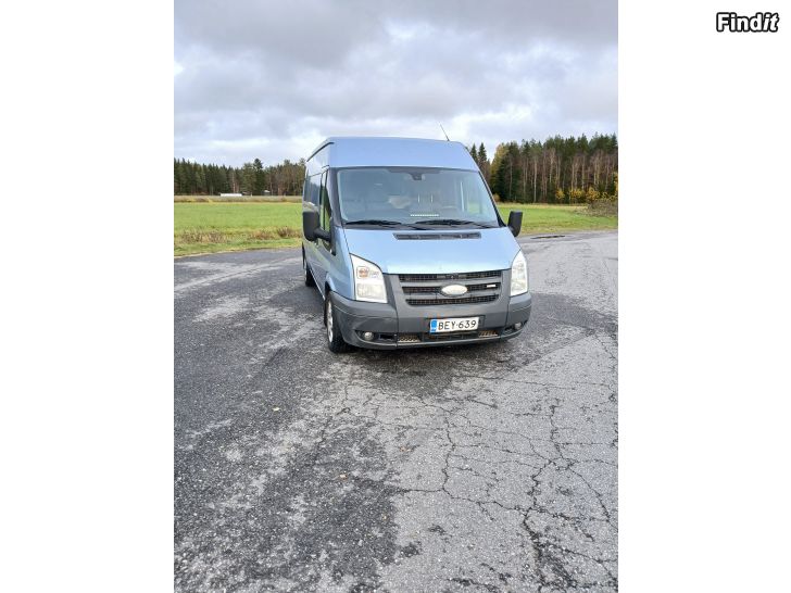 Myydään Ford transit L300 vm08 ajettu 300tkm