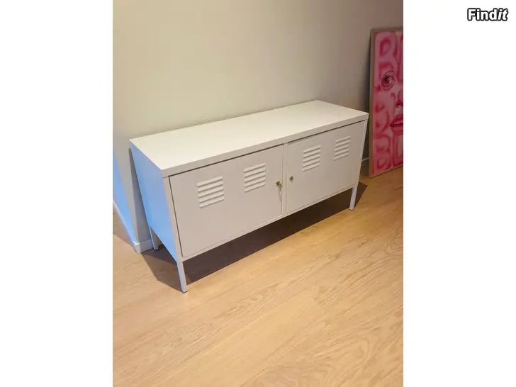Säljes Ikea Ps skåp