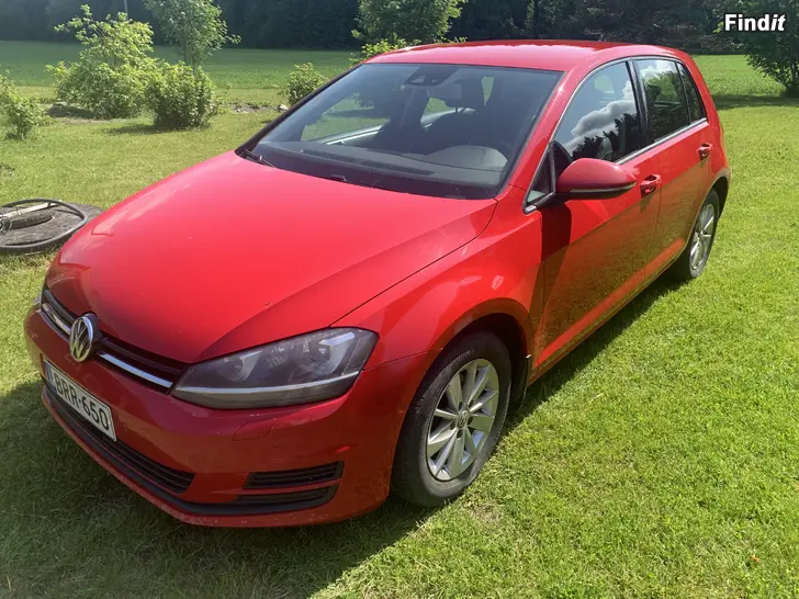 Säljes Volkswagen golf 2014. 1,2 Tsi