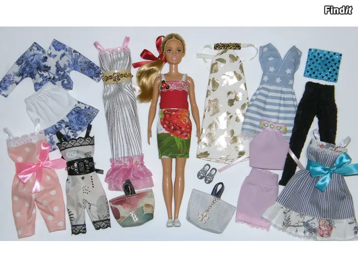 Myydään Barbie Nukke + Vaatteet 2