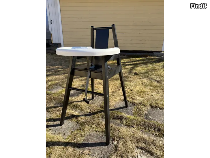 Säljes Matstol Syöttötuoli